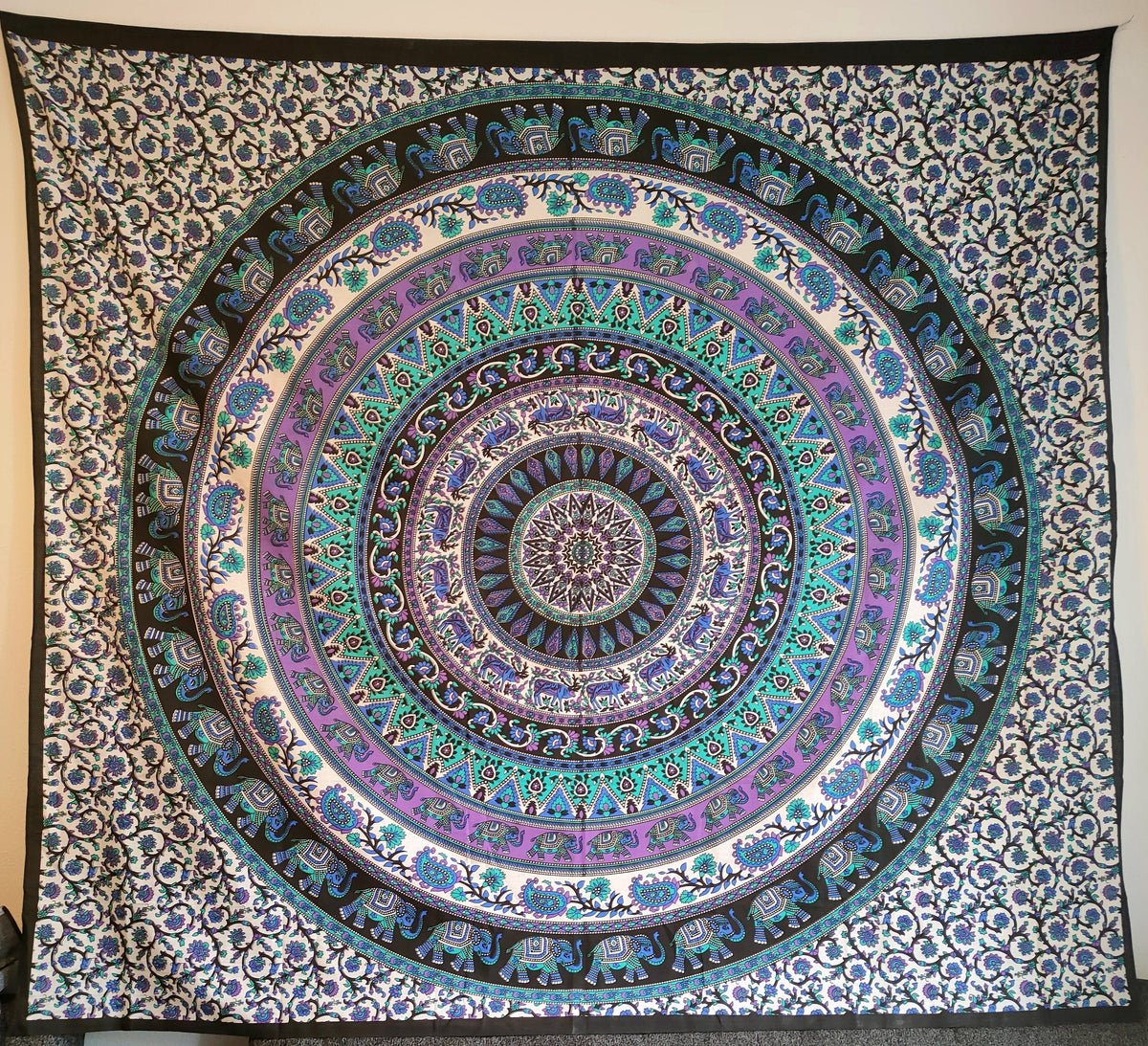 Indian Mandala Wall Hanging – Handmade Cotton Boho Hippie Tapestry for Dorm & Home Decor