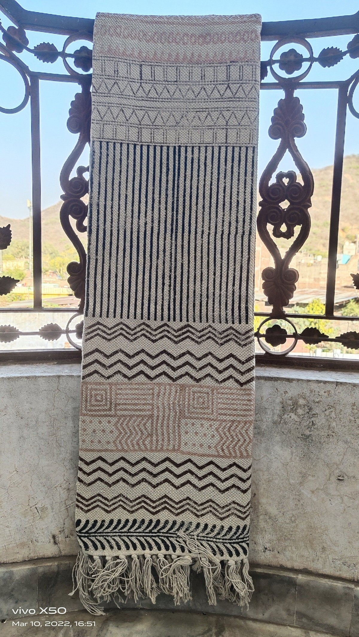 Indian Dhurrie Hand Block Printed Floor Rug – Handmade Cotton Area Rug with Aztec Design