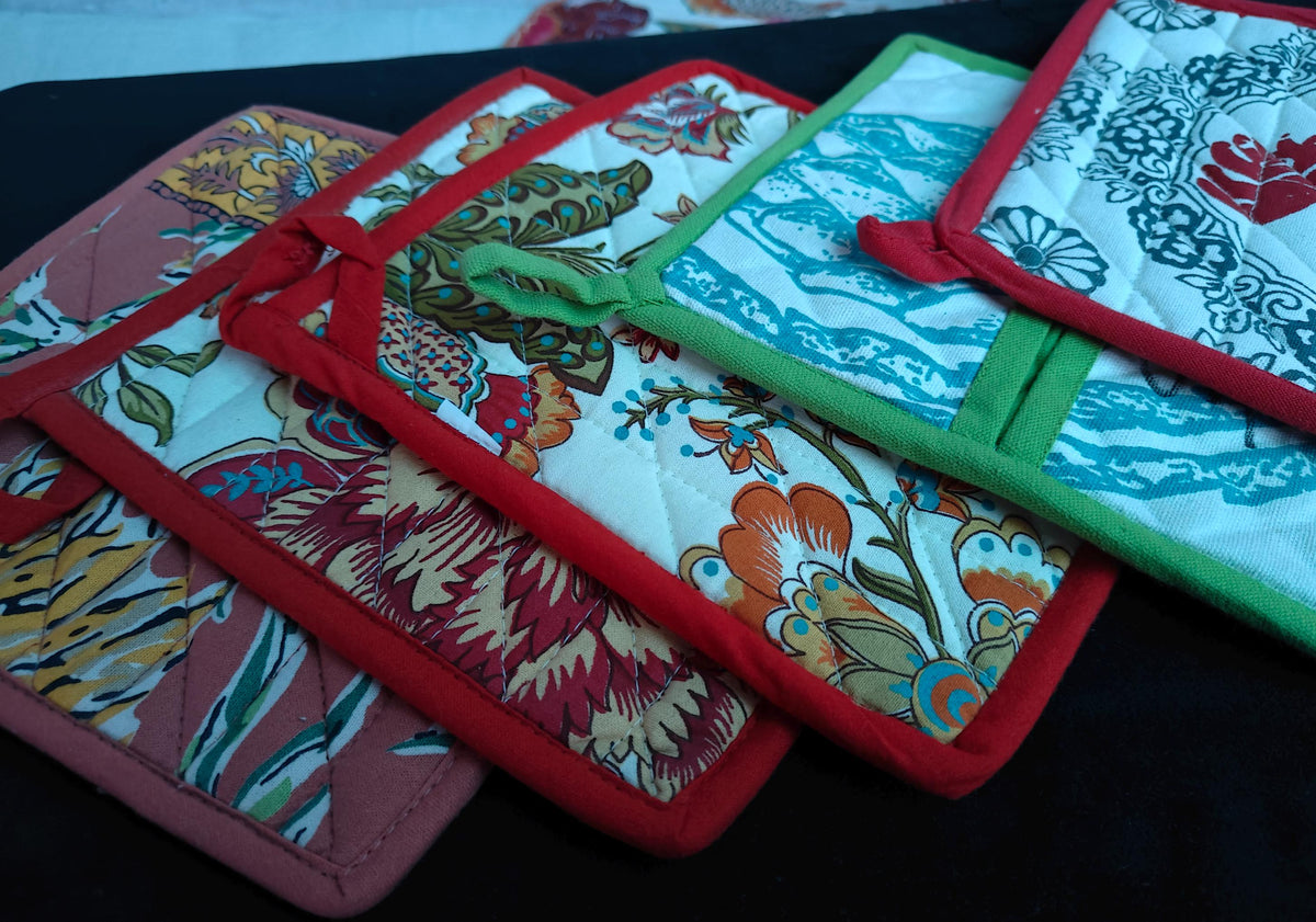 Wholesale Lot: Handmade Quilted Pocket Potholder Tutorial Using Old Towels
